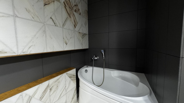 Продам двухкомнатную (2-комн.) квартиру, Юрия Тена проезд, 27, Иркутск г