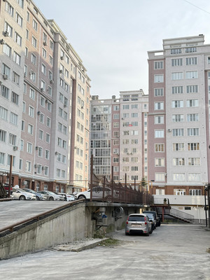 Продам двухкомнатную (2-комн.) квартиру, Атажукина ул, 12к3, Нальчик г