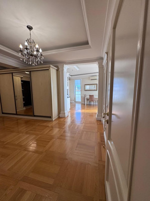 Продам трехкомнатную (3-комн.) квартиру, Юных Ленинцев (Центральный р-н) ул, 10кБ, Сочи г