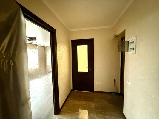 Продам однокомнатную (1-комн.) квартиру, Курортная ул, 71, Саки г