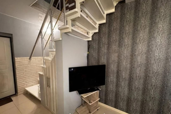 Продам однокомнатную (1-комн.) квартиру, Трубаченко ул, 16д, Симферополь г