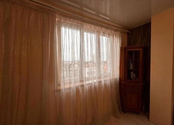 Продам однокомнатную (1-комн.) квартиру, Трубаченко ул, 16д, Симферополь г