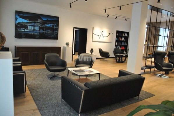 Сдам коммерческое помещение 311 м2, 1-й Колобовский пер, 17 1, Москва г