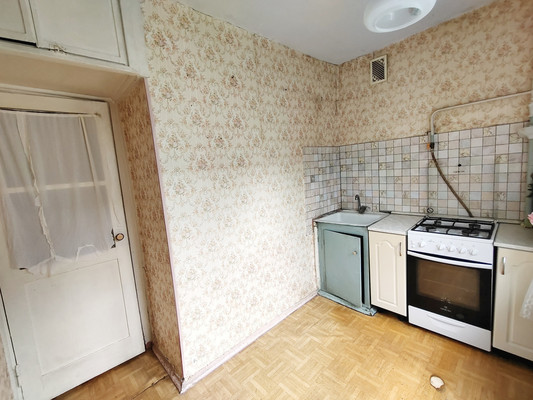 Продам двухкомнатную (2-комн.) квартиру, Маслова ул, 3, Монино рп