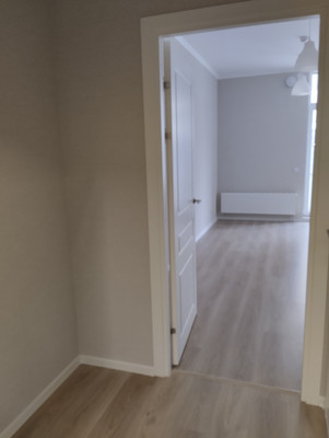 Продам однокомнатную (1-комн.) квартиру, Камероновская ул, 4к2, Пушкин г