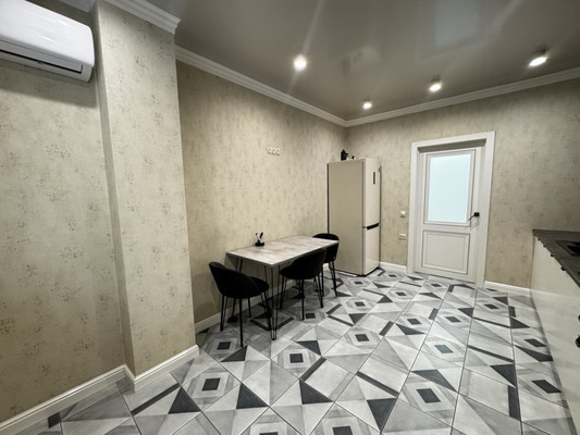 Продам двухкомнатную (2-комн.) квартиру, Атажукина ул, 12кк1, Нальчик г