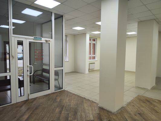 Сдам торговое помещение 101,2 м2, Щербакова ул, 20, Екатеринбург г