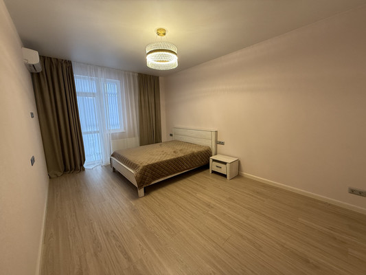 Продам двухкомнатную (2-комн.) квартиру, Стачки пр-кт, 200, Ростов-на-Дону г