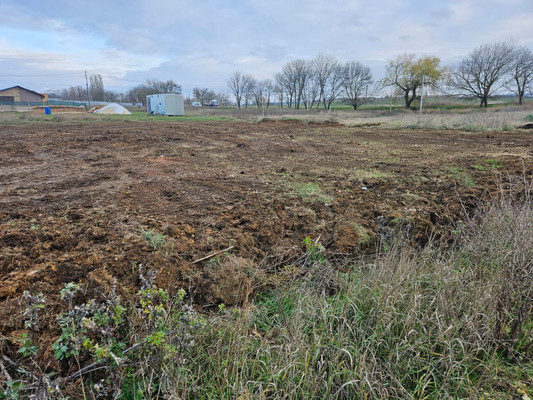 Продам участок 10 соток, ИЖС, Луговая ул, 1, Константиновка с, 0 км от города