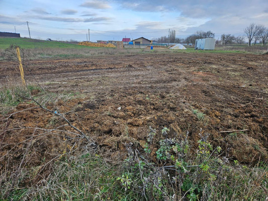 Продам участок 10 соток, ИЖС, Луговая ул, 1, Константиновка с, 0 км от города