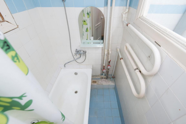 Продам двухкомнатную (2-комн.) квартиру, Стачки пр-кт, 233, Ростов-на-Дону г