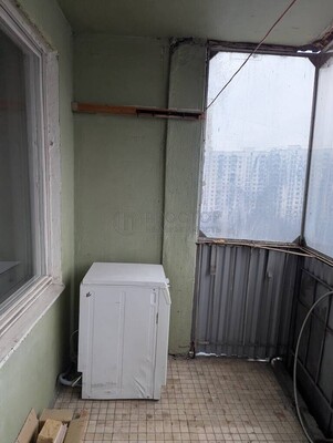 Продам двухкомнатную (2-комн.) квартиру, Чертановская ул, 44, Москва г