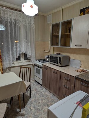 Продам однокомнатную (1-комн.) квартиру, Красного Маяка ул, 11к1, Москва г