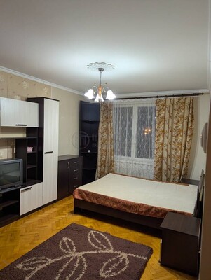 Продам однокомнатную (1-комн.) квартиру, Красного Маяка ул, 11к1, Москва г