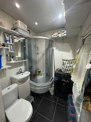 Продам двухкомнатную (2-комн.) квартиру, Профсоюзная ул, 2, Иркутск г