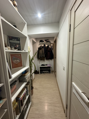 Продам двухкомнатную (2-комн.) квартиру, Профсоюзная ул, 2, Иркутск г