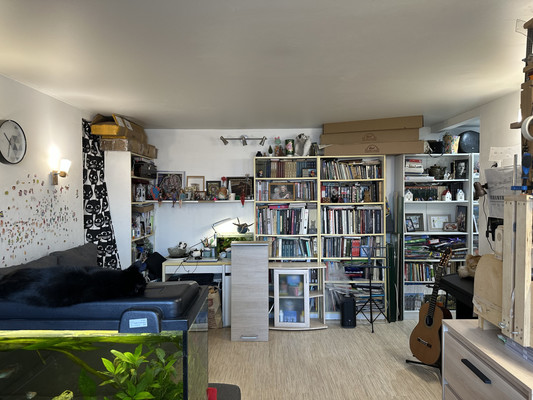 Продам двухкомнатную (2-комн.) квартиру, Профсоюзная ул, 2, Иркутск г