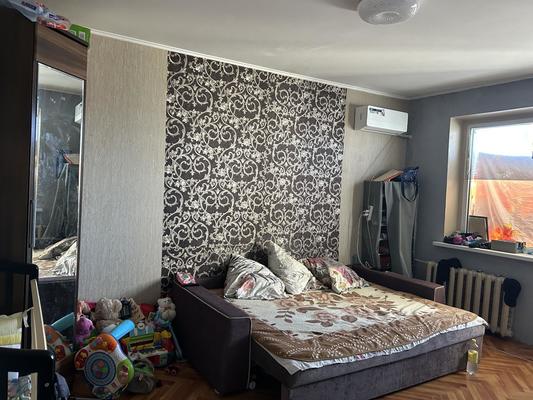 Продам двухкомнатную (2-комн.) квартиру, Мира пр-кт, 12, Волгодонск г