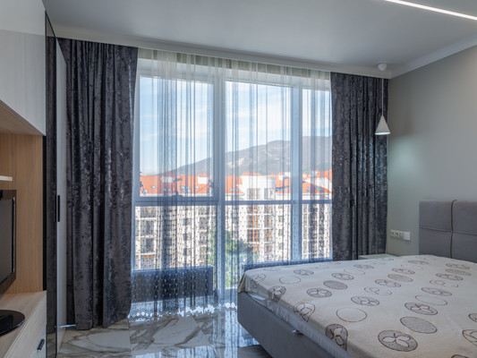 Продам однокомнатную (1-комн.) квартиру, Мира ул, 40к3, Геленджик г