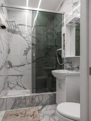 Продам однокомнатную (1-комн.) квартиру, Мира ул, 40к3, Геленджик г