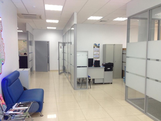 Продам торговое помещение 770 м2, Северная ул, 392, Краснодар г