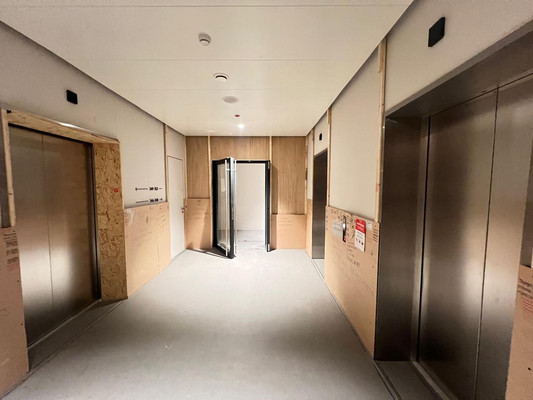 Продам однокомнатную (1-комн.) квартиру, Крузенштерна ул, 4, Москва г