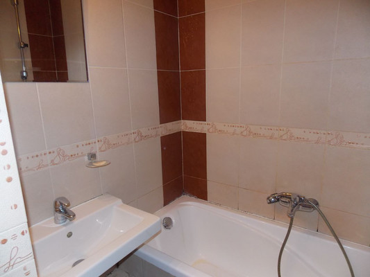 Продам однокомнатную (1-комн.) квартиру, 8 Марта ул, 189к2, Екатеринбург г