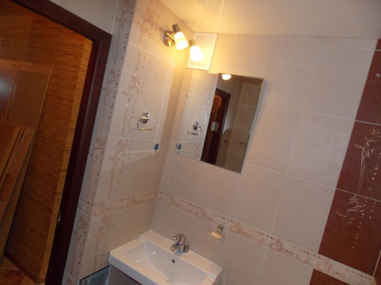 Продам однокомнатную (1-комн.) квартиру, 8 Марта ул, 189к2, Екатеринбург г