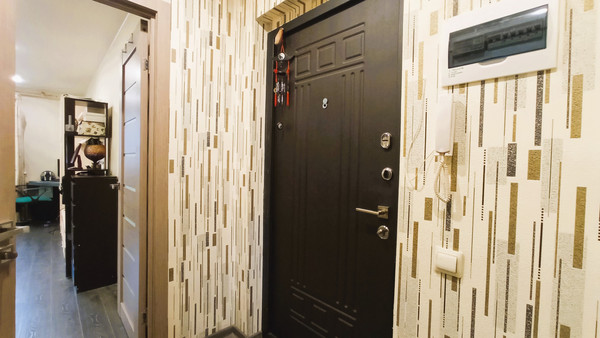 Продам однокомнатную (1-комн.) квартиру, Шувалова ул, 10/18, Мурино п