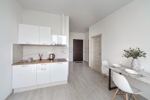 Продам однокомнатную (1-комн.) квартиру, Шелепихинская наб, 42к3, Москва г