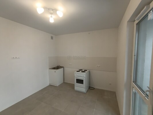 Продам однокомнатную (1-комн.) квартиру, Краснодонская ул, 50, Москва г