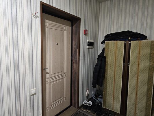 Продам однокомнатную (1-комн.) квартиру, Сосновая ул, 4, Полтево д