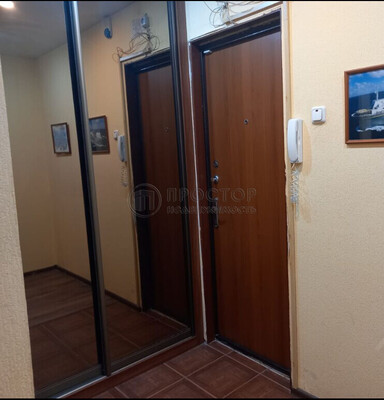 Продам однокомнатную (1-комн.) квартиру, Балаклавский пр-кт, 5, Москва г