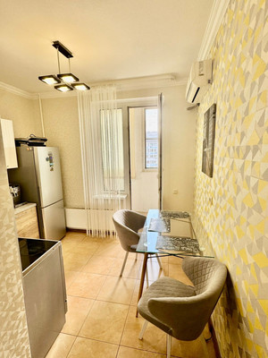 Продам однокомнатную (1-комн.) квартиру, Жданова ул, 21, Ростов-на-Дону г