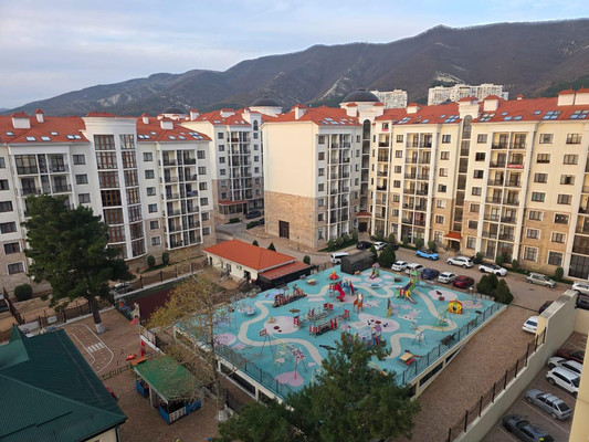 Продам однокомнатную (1-комн.) квартиру, Мира ул, 40к3, Геленджик г