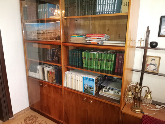 Продам трехкомнатную (3-комн.) квартиру, Космонавтов пр-кт, 22к1, Ростов-на-Дону г