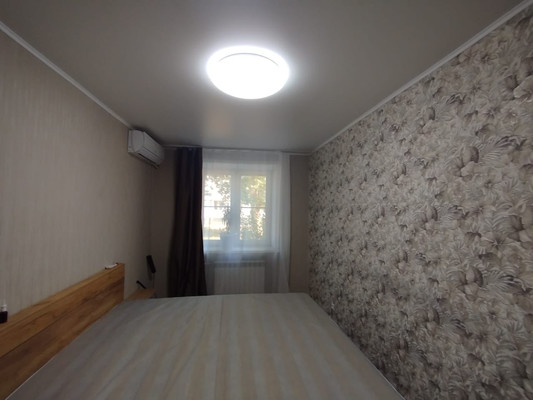 Продам трехкомнатную (3-комн.) квартиру, М.Горького ул, 91, Волгодонск г