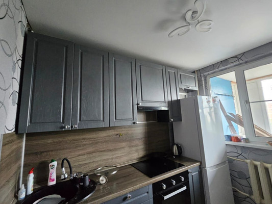 Продам трехкомнатную (3-комн.) квартиру, Строителей пр-кт, 5, Волгодонск г