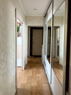 Продам трехкомнатную (3-комн.) квартиру, Ясная ул, 62, Волгодонск г