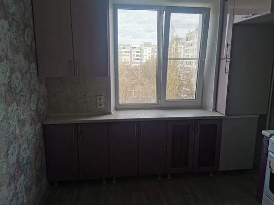 Продам двухкомнатную (2-комн.) квартиру, Гагарина ул, 73, Волгодонск г