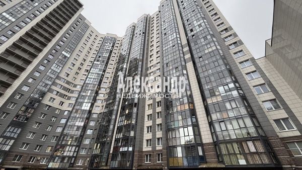 Продам однокомнатную (1-комн.) квартиру, Русановская ул, 9, Санкт-Петербург г