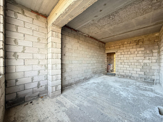 Продам трехкомнатную (3-комн.) квартиру, Солнечная ул, 10, Нальчик г