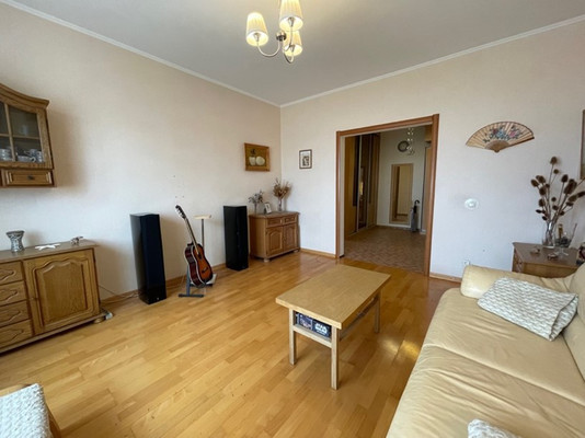 Продам трехкомнатную (3-комн.) квартиру, Дергаевская ул, 30, Раменское г