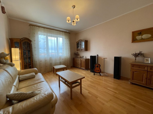 Продам трехкомнатную (3-комн.) квартиру, Дергаевская ул, 30, Раменское г