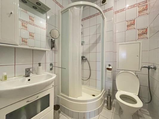 Продам трехкомнатную (3-комн.) квартиру, Дергаевская ул, 30, Раменское г