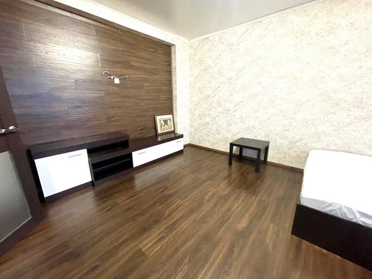 Продам двухкомнатную (2-комн.) квартиру, Извилистая ул, 21, Ростов-на-Дону г