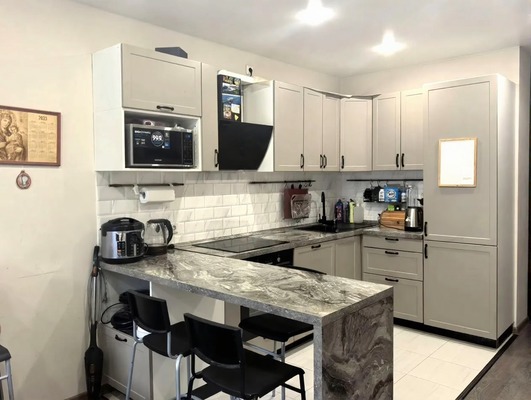 Продам двухкомнатную (2-комн.) квартиру, Калиновая ул, 3к1, Сапроново д