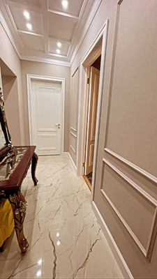 Продам трехкомнатную (3-комн.) квартиру, Большая Очаковская ул, 27, Москва г