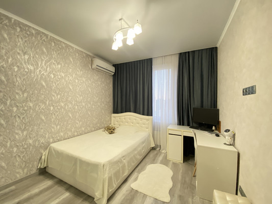 Продам двухкомнатную (2-комн.) квартиру, Ткачева ул, 22, Ростов-на-Дону г