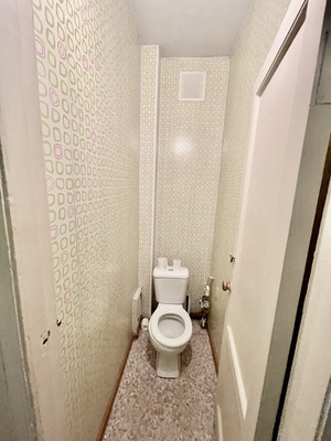 Продам комнату в 5-комн. квартире, Басков пер, 3А, Санкт-Петербург г